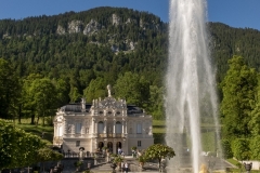 Linderhof Palace with fountain
